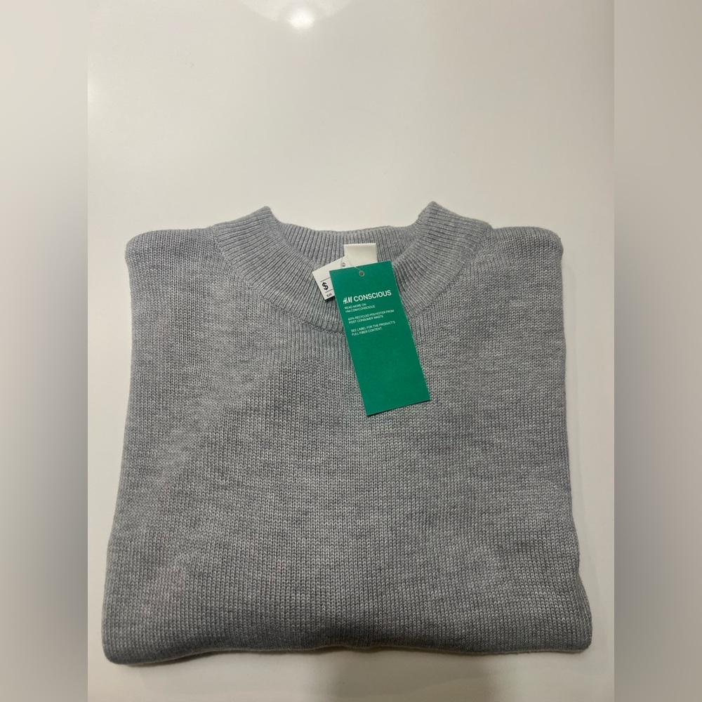 New! H&M Conscious Pullover Sweater